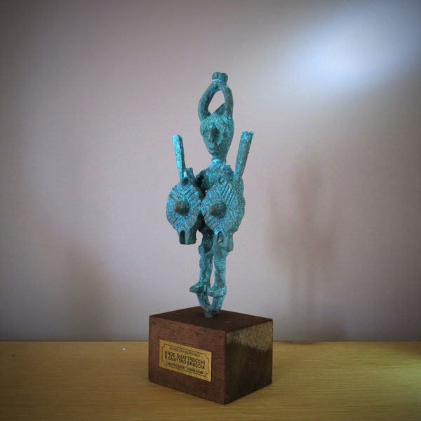 Eroe 4 occhi e 4 braccia